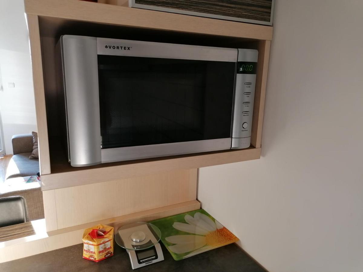 Apartman Breza Kruševac Exterior foto